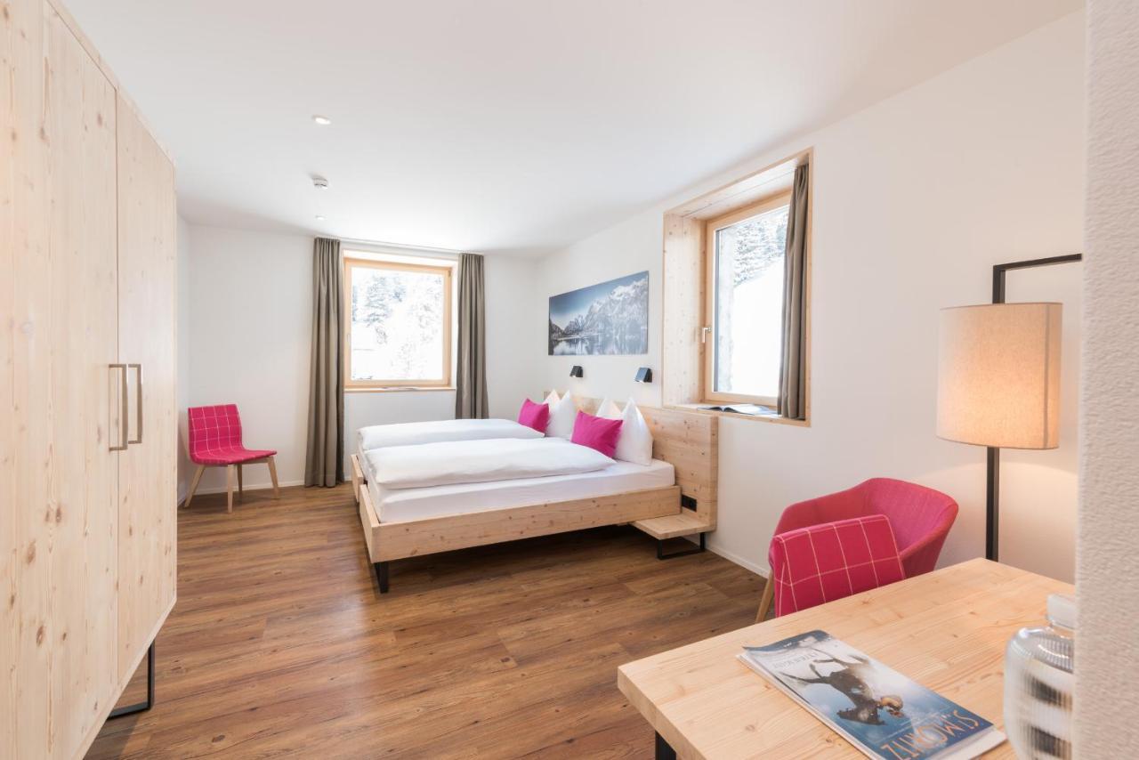 Berghotel Randolins St Moritz Exterior foto